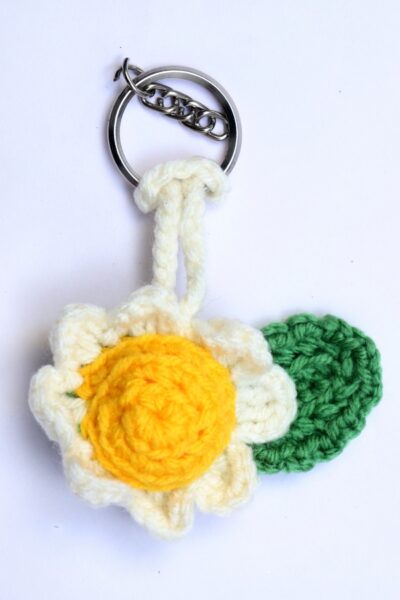 Handmade Crochet Daisy Flower Keychain